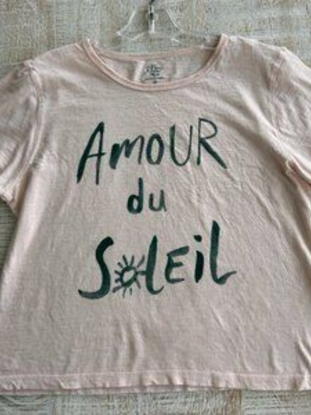 Crop T-Shirt Sz Medium - Picture 2 of 3